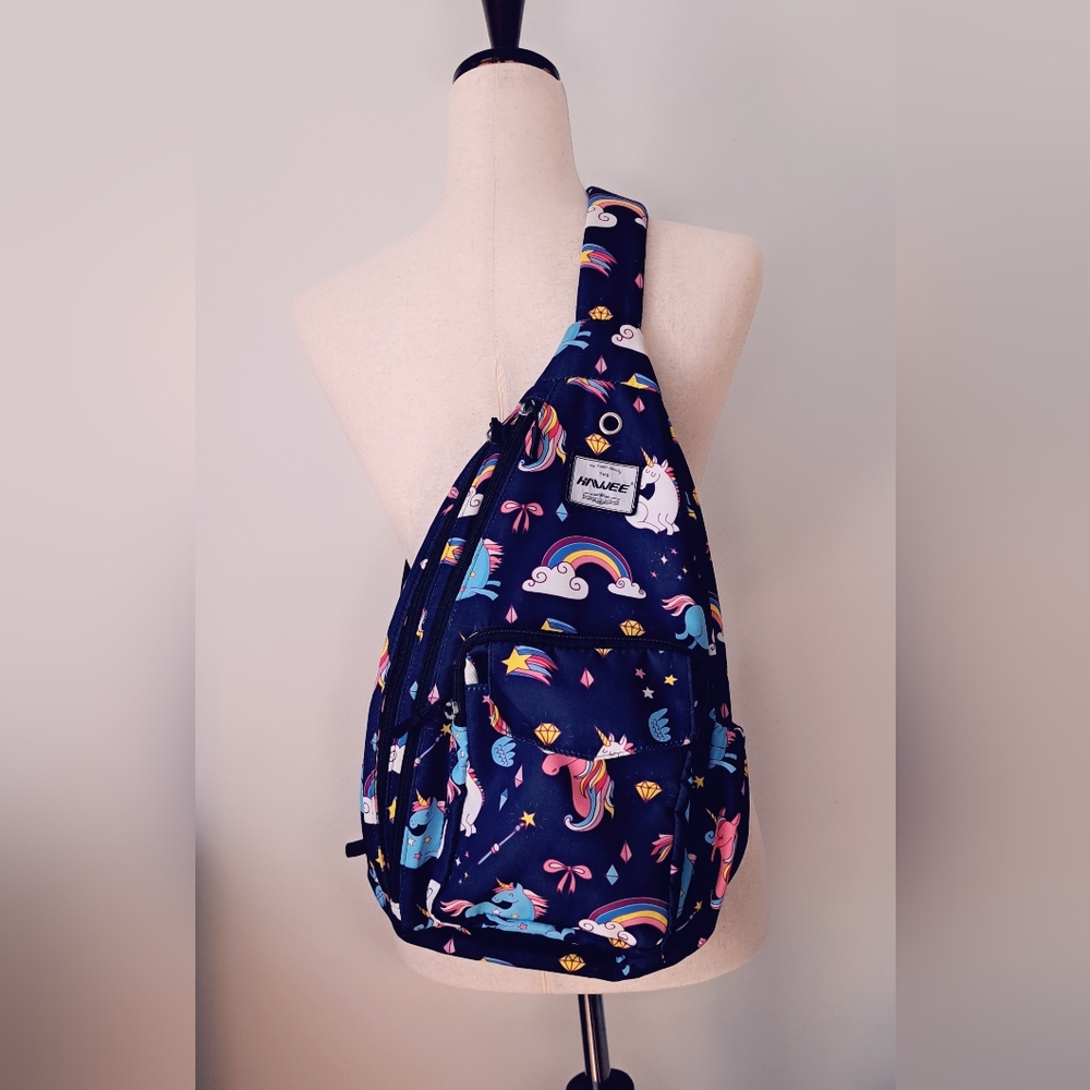 HAWEE Women's Sling Backpack Crossbody Commuting Hiking Unicorn Print